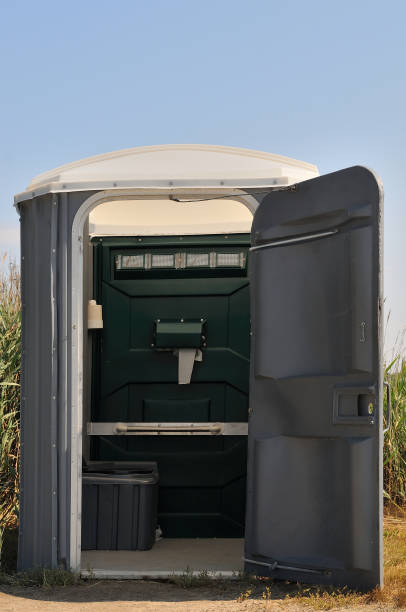 Portable Toilet Options We Offer in Mountain Grove, MO